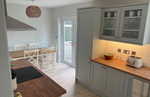 Portstewart House | Modern house for your seaside getaway