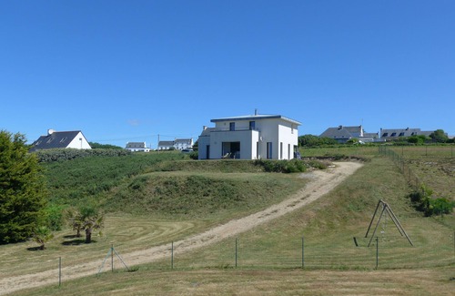 Plozevet Villa | Modern house sea view Finistère South Bay of Audierne