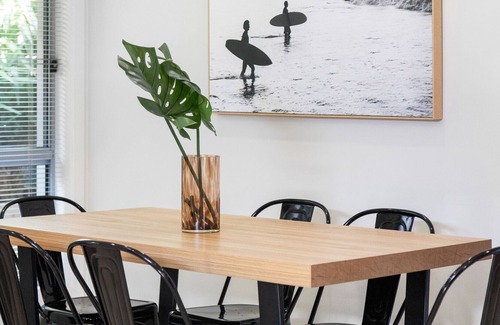 Mount Gambier House | Modern house walking distance to city centre