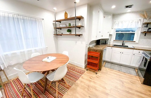 Grants Pass House | Modern House, Walk To Historic Downtown!
