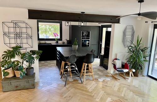 Saint-Julien House | Modern house with pool - 4 bedrooms - kids friendly
