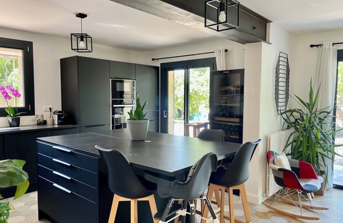 Saint-Julien House | Modern house with pool - 4 bedrooms - kids friendly