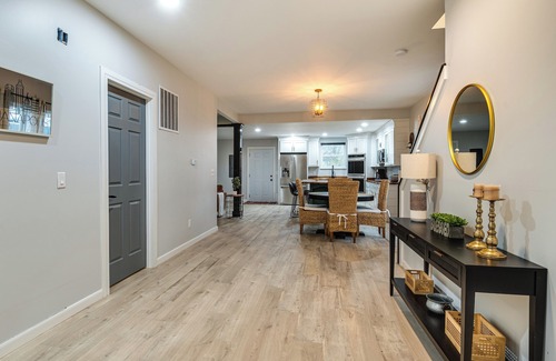 Indianapolis Cottage | Modern Indianapolis Home < 2 Mi to Downtown!