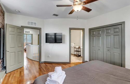 Springfield Apartment | Modern Industrial Townhouses