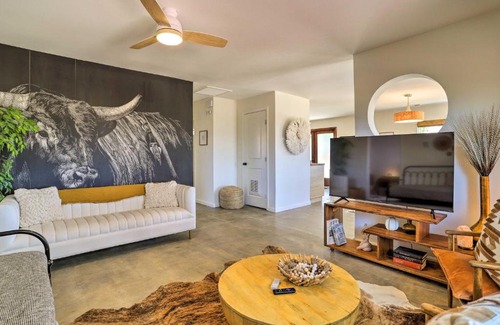 Joshua Tree House | Modern Joshua Tree Home with Sun Deck and Grill!