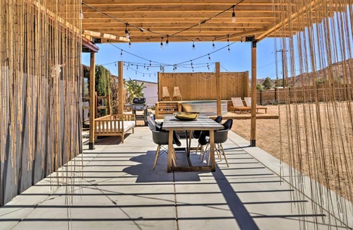 Joshua Tree House | Modern Joshua Tree Home with Sun Deck and Grill!