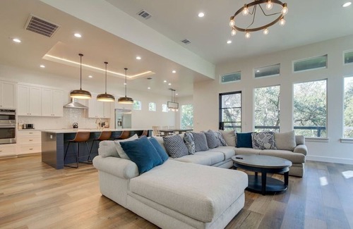 Kingsland House | Modern Kingsland Home W/River Access & Kayaks 4 Bedroom Home by RedAwning