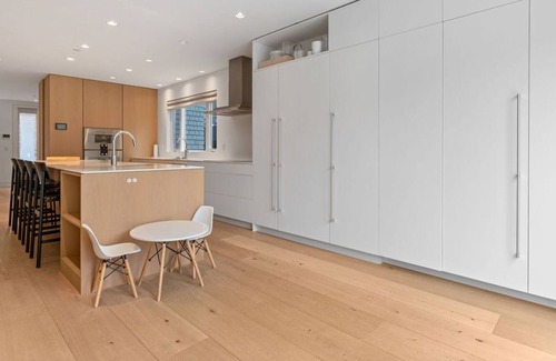 Kitsilano House | Modern Kits Point Character Home