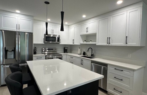 Youbou Condo | Modern Lakefront Retreat with Private Sauna & Scenic Views