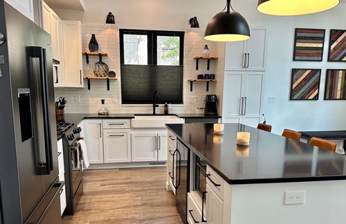 Oxford House | Modern Lakefront Home!