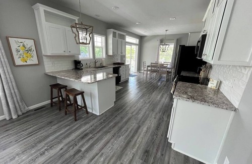 Unionville Cabin | Modern Lakehouse: Dock, Hot Tub, Firepit, Playset