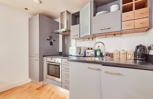Leeds Apartment | Modern Leeds City Apartment