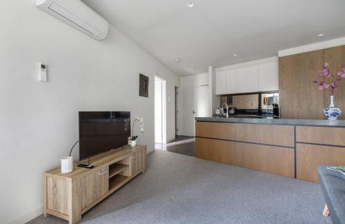 South Yarra Apartment | Modern Living in Perfect South Yarra Location