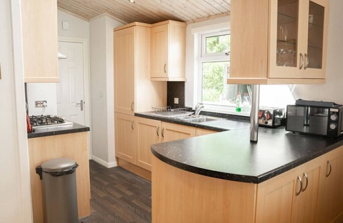 Chester Other | Modern lodge with fantastic decking space - For 6