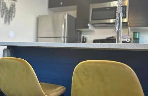 Detroit Apartment | Modern Loft!/Free Parking/Long Stay Friendly!