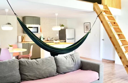 Seybold House | Modern Loft, perfect romantic getaway