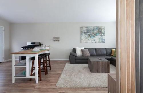 North Park Apartment | Modern Loft Retreat - North Park San Diego