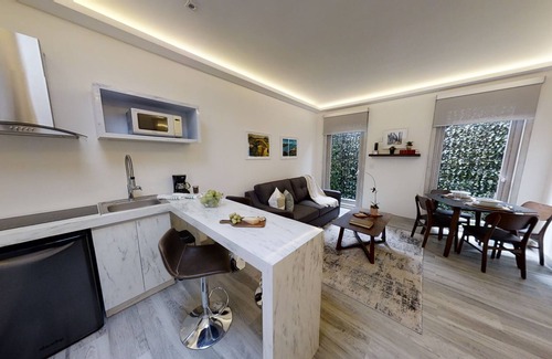 Miguel Hidalgo Apartment | Modern Luxurious Suite near Reforma