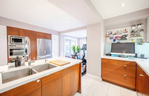Riverdale House | Modern, Luxurious Executive & Family Home in Leslievillenn