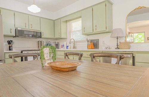 Fortson House | Modern Luxury Cottage w/Pool | Near Fort Moore