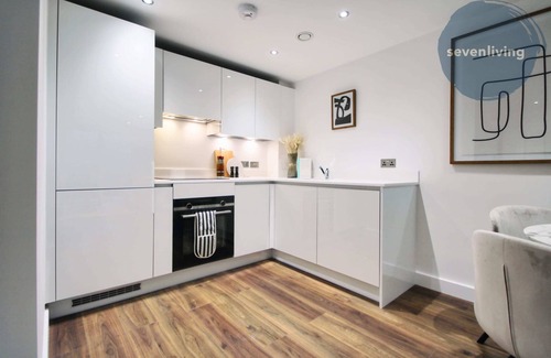 Bracknell Apartment | Modern Luxury - Grand Exchange Bracknell
