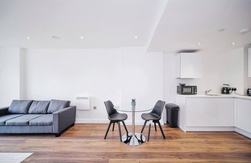 Bracknell Apartment | Modern Luxury - Grand Exchange Bracknell