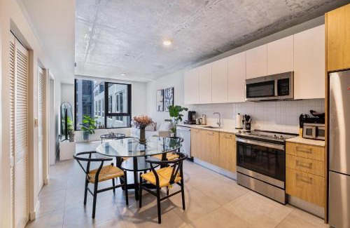 Wynwood Art District Apartment | Modern Luxury Private at Miami by Unique Stays