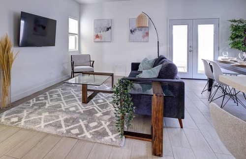 Logan Heights House | Modern Luxury Traveler's Home SD