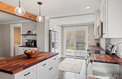 Manchester House | Modern Manchester Center Home