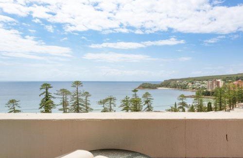 Manly Apartment | Modern Manly Apartment with Stunning Views, Pool