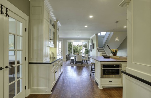 Arroyo Grande House | Modern Manse Near Village of Arroyo Grande