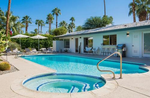 Twin Palms House | Modern Marion at Twin Palms by ACME House Company
