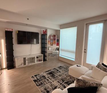 West Colfax Apartment | Modern Mile High in Sloans Lake