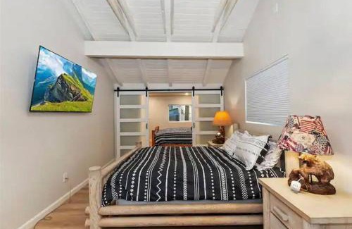 Big Bear Lake Villa | Modern Moab: Near Boulder Bay + Spa + Large Yard