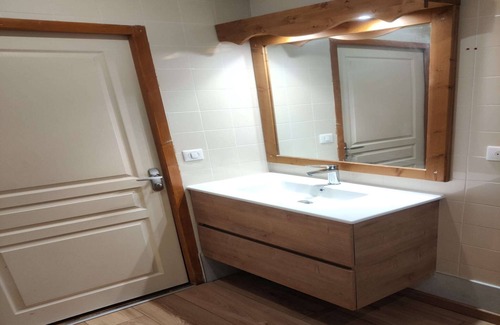 Chamrousse Ski Chalet | Modern Mountain Apartment with Balcony
