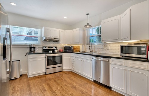 Minturn Cabin | Modern Mountain Cabin in Downtown Minturn. 1 Block off Main Street.