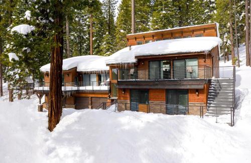 Dollar Point House | Modern Mountain Getaway