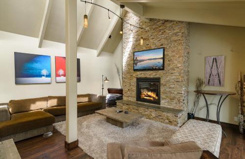 Dollar Point House | Modern Mountain Getaway