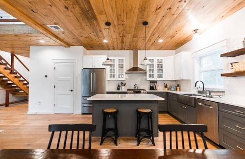 Saugerties House | Modern Mtn House: Sauna, Fire Pit + Screened Porch