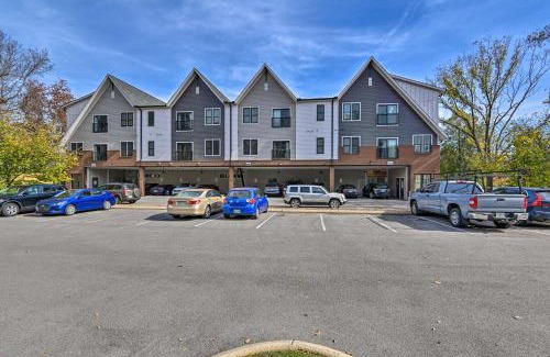 Inglewood Apartment | Modern Nashville Condo 7 Mi to Downtown!