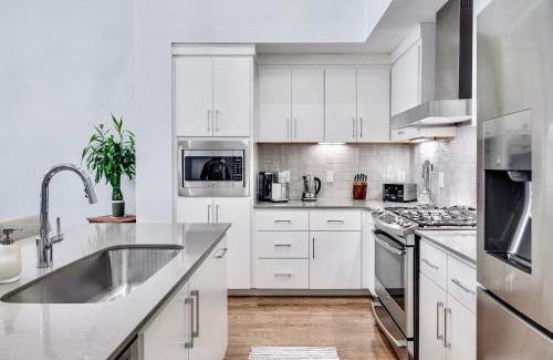 West End House | MODERN NASHVILLE HOME - MINS to BROADWAY
