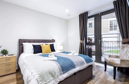 Bermondsey Apartment | Modern new-built 1 Bedroom Apt in heart of LDN