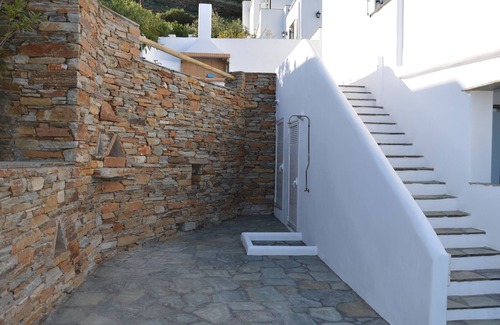 Tinos Villa | Modern new villa with Aegean and Mykonos View