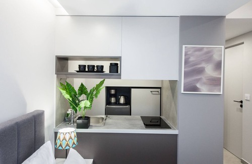 Ampelokipoi Apartment | Modern Newly Built Studio near Hilton