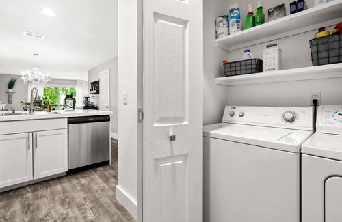 North Charleston Condo | Modern, newly renovated condo overlooking
