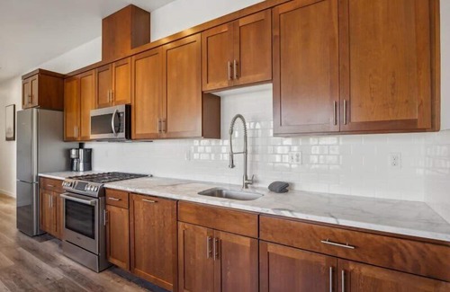 Buckman Neighborhood Apartment | Modern Oasis in Heart of Central Eastside