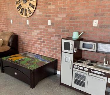 Twentynine Palms House | Modern Oasis Near Joshua Tree ,Pool, Game Room