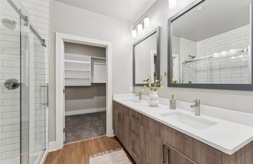 Fort Myers Apartment | Modern Oasis