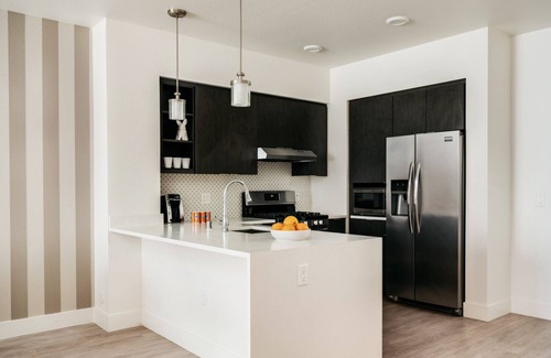 Sunnyvale Apartment | Modern One Bedroom Apartment in Silicon Valley