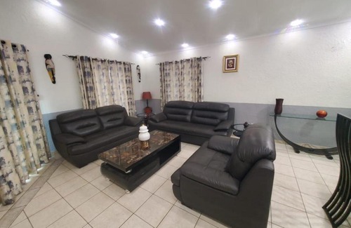 Greater Johannesburg Metropolitan Area Apartment | Modern One-Bedroom Retreat in Midrand
